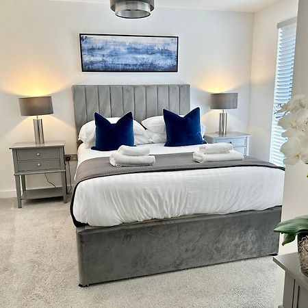 Icona Luxury Apartment With Minster Views & Allocated Parking York Esterno foto