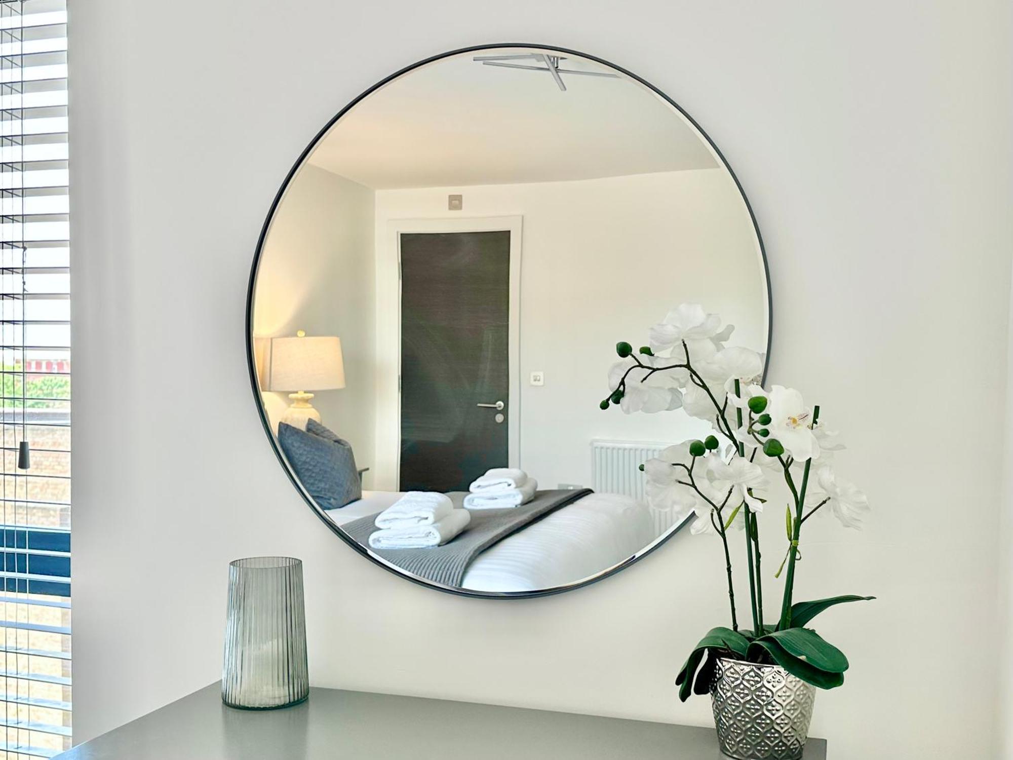 Icona Luxury Apartment With Minster Views & Allocated Parking York Esterno foto